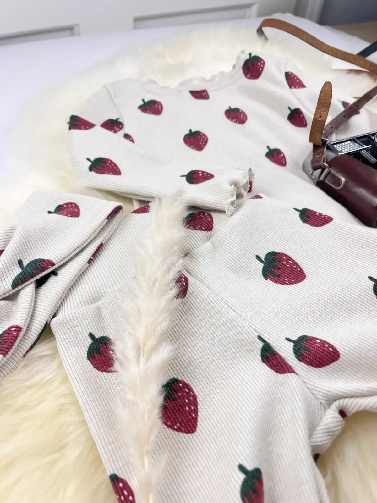 Bio-Rippjersey Shirt Erdbeeren – Bild 5