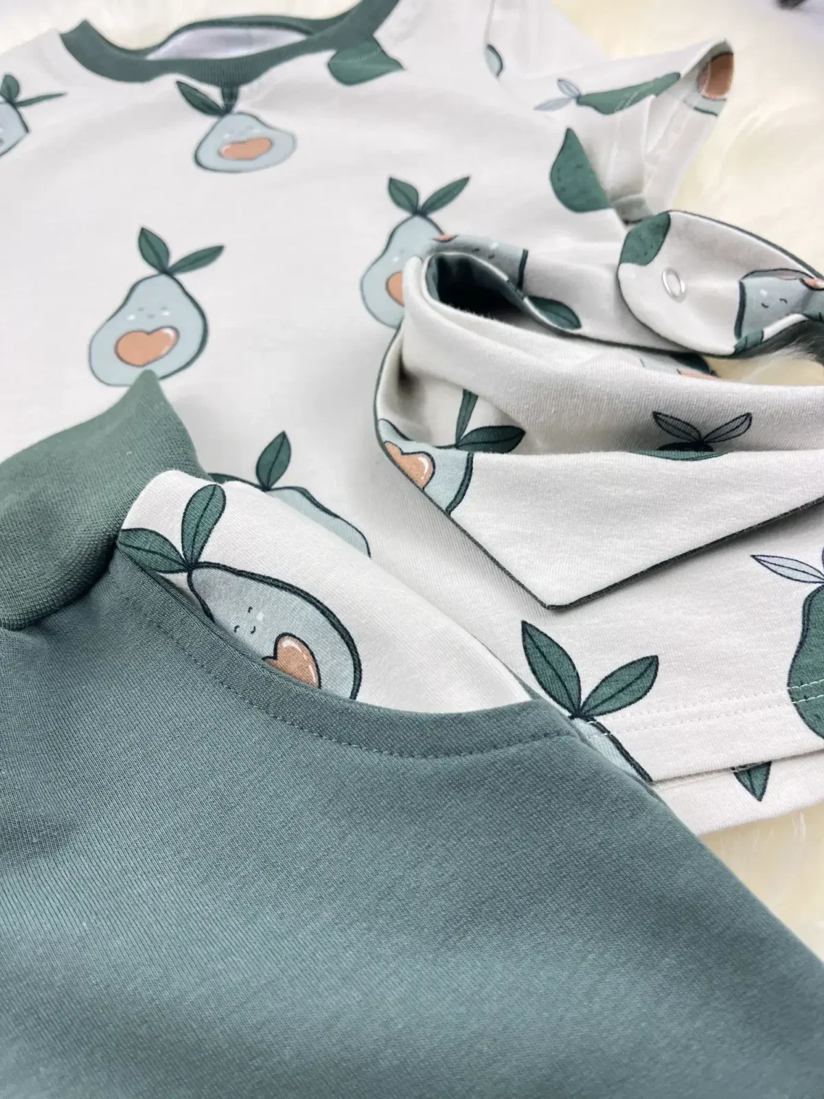Maglione bio oversize - Hugo color senape (Kopie) (Kopie) (Kopie) (Kopie) (Kopie) (Kopie) - immagine 3